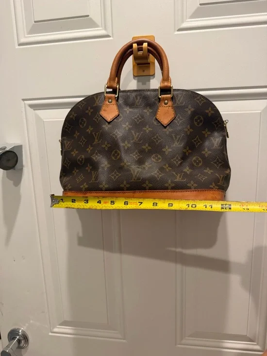 Louis Vuitton Monogram Alma - Picture 13 of 13